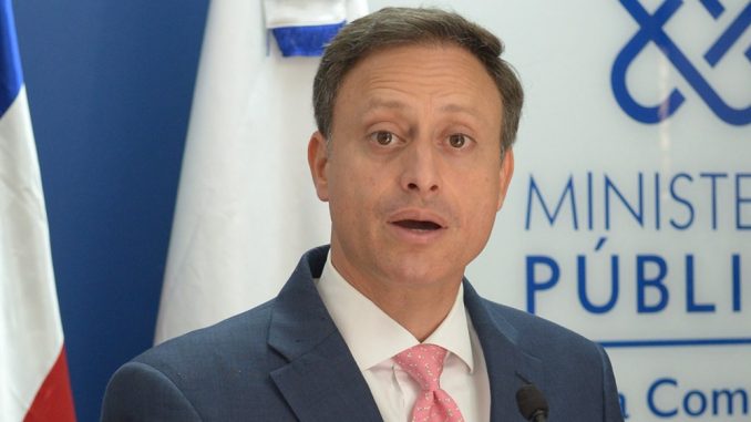 Demandan a exprocurador Jean Alain por RD$500 millones por daños y&nbsp;perjuicios