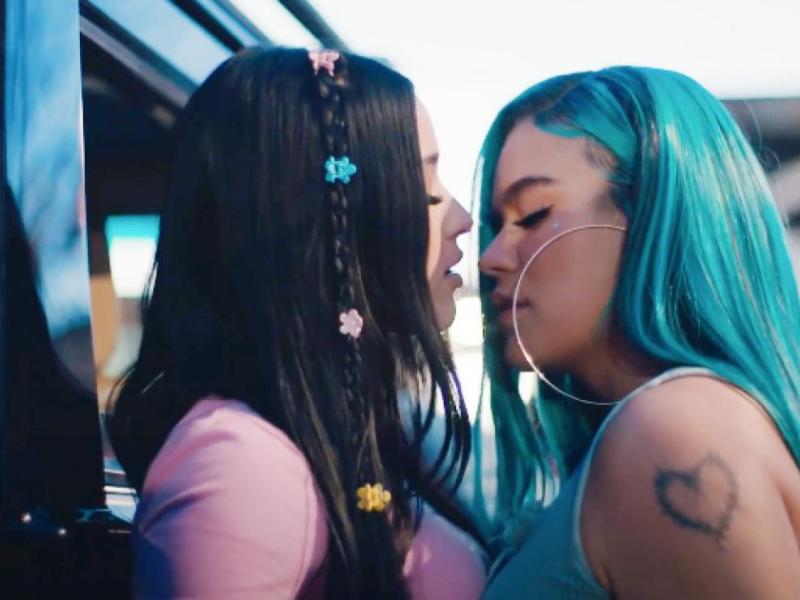 NUEVO VIDEO> Karol G, Mariah Angeliq – EL&nbsp;MAKINON