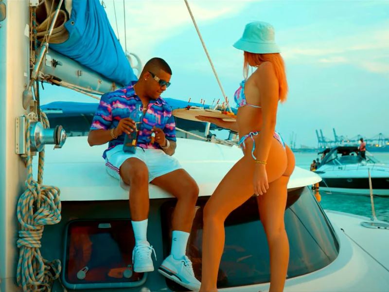 NUEVO VIDEO> Bulova – Me&nbsp;Sale